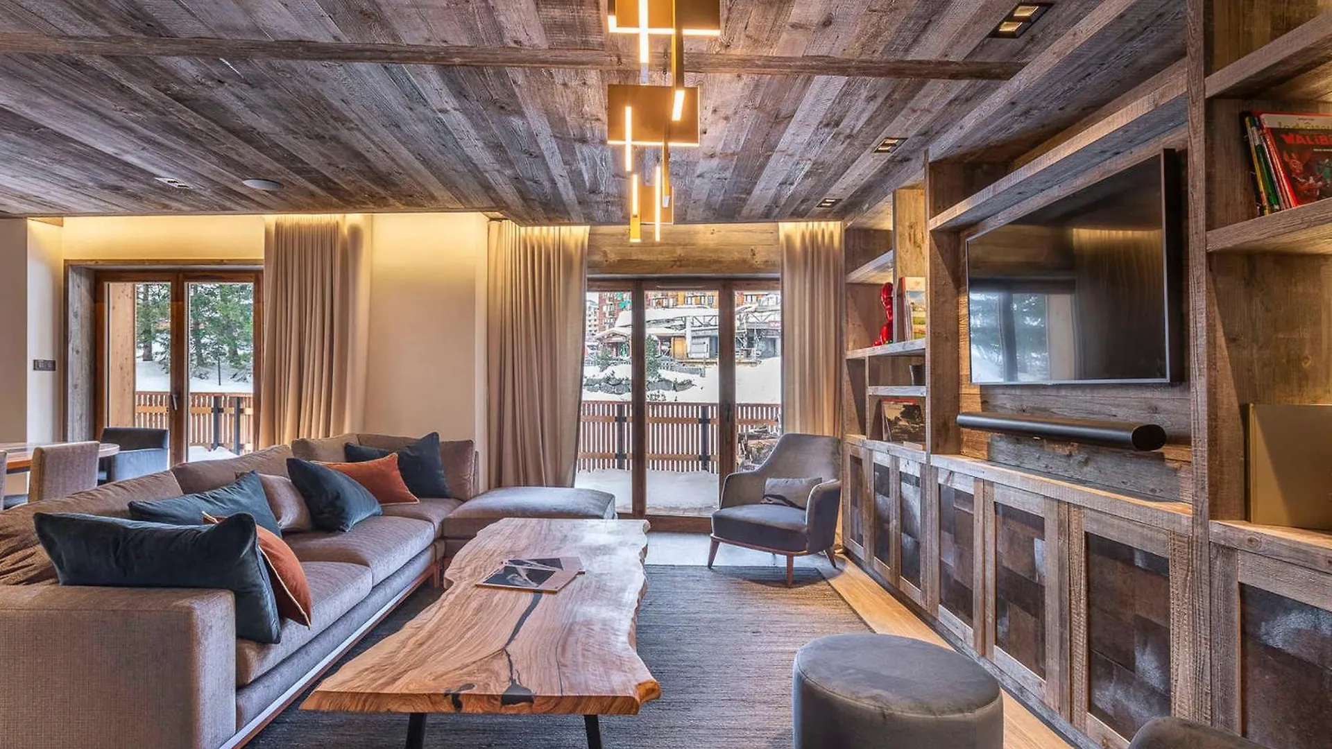 Luxueux Appartement 7 Pieces A Morzine Avec Spa, Piscine Et Acces Direct Aux Pistes - Fr-1-314-96 Avoriaz 0*,  Francie