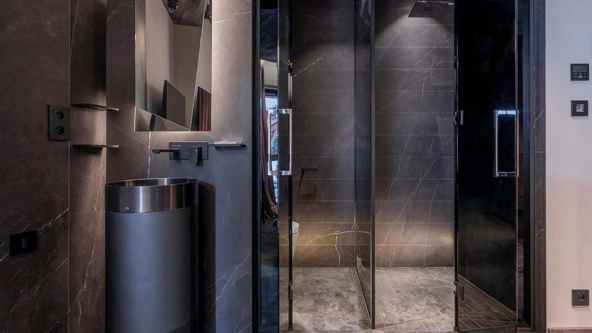 Luxueux Appartement 7 Pieces A Morzine Avec Spa, Piscine Et Acces Direct Aux Pistes - Fr-1-314-96 Avoriaz